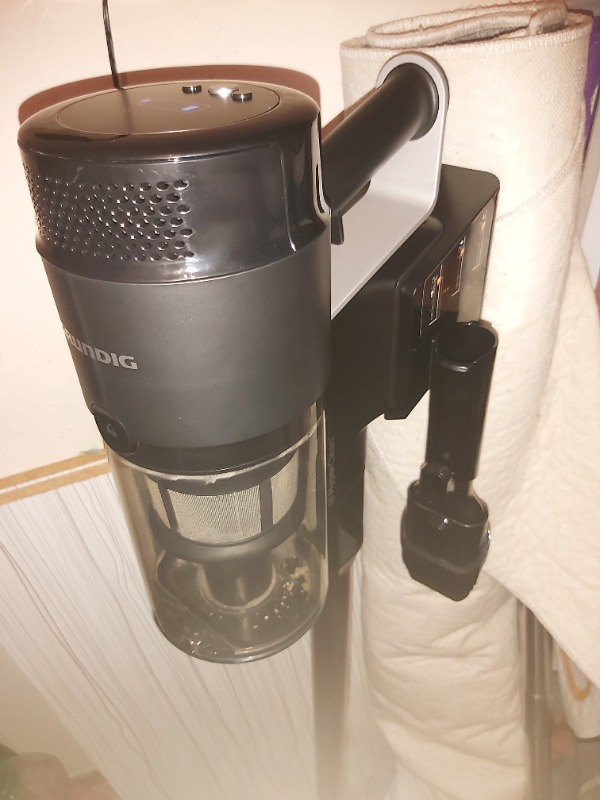 GRUNDIG VCP 7330 HyperClean 450 Watt BLDC Motor Şarjlı Dik Süpürge