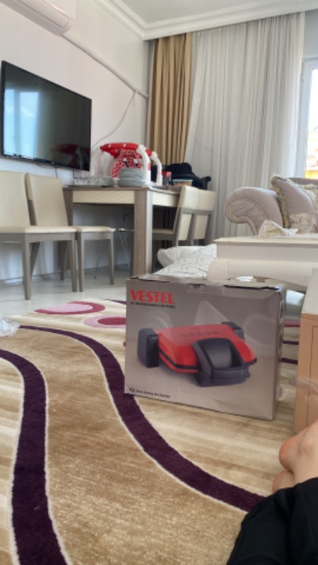 Vestel Sefa T2002 Kırmızı Tost Makinesi