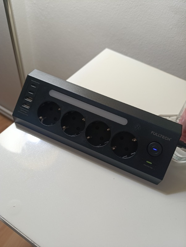 Fulltech Ftr-22 Gece Lambalı Akım Korumalı Çoklu Priz - Siyah