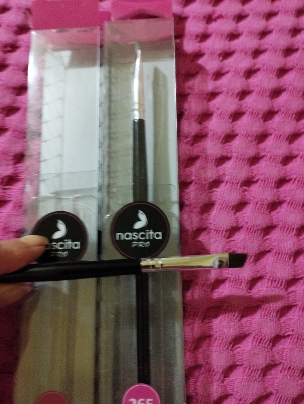 Nascita Pro Angled Eyeliner Brush - Açılı Eyeliner Fırçası