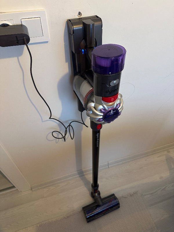 Dyson V8™ Advanced
