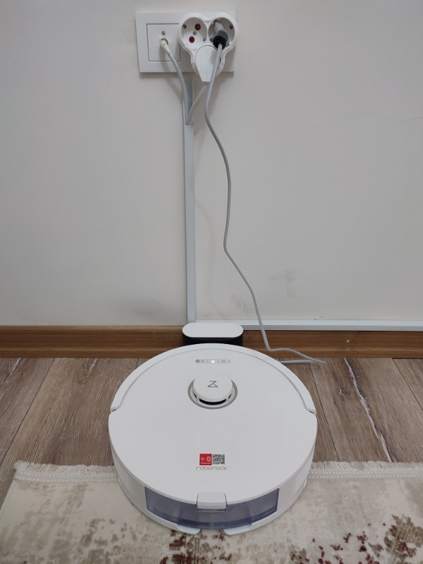 Roborock Vacuum Cleanner Q8 Max Robot Süpürge Beyaz
