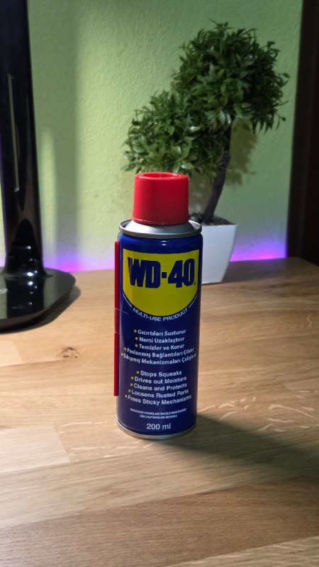 Henkel WD-40 Pas Sökücü ve Genel Yağlayıcı Sprey 200 ml