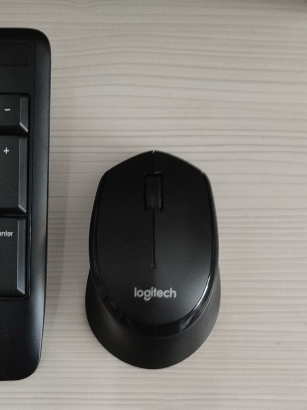 Logitech MK345 Kablosuz Türkçe Klavye Mouse Seti - Siyah