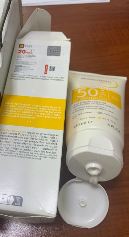 Bioderma Photoderm SPOT SPF50+ Yüksek Korumalı Yüz ve Vücut Güneş Kremi 150 ml
