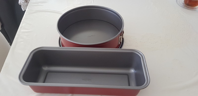 Tefal J1641214 Delibake Kelepçeli Kek Kalıbı 24 cm