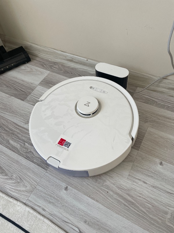 Roborock Vacuum Cleanner Q8 Max Robot Süpürge Beyaz