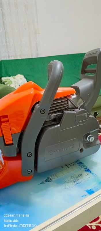 Husqvarna 445 Benzinli Ağaç Motoru 45 cm Pala