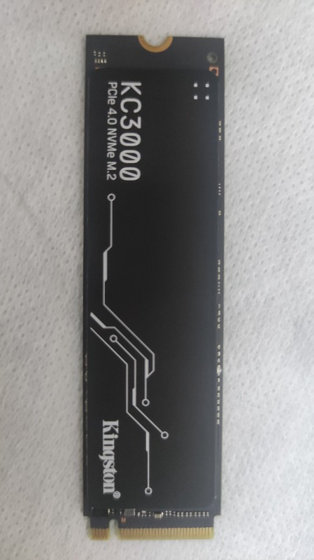 Kingston Kc3000 1TB 7000MB-6000MB SSD