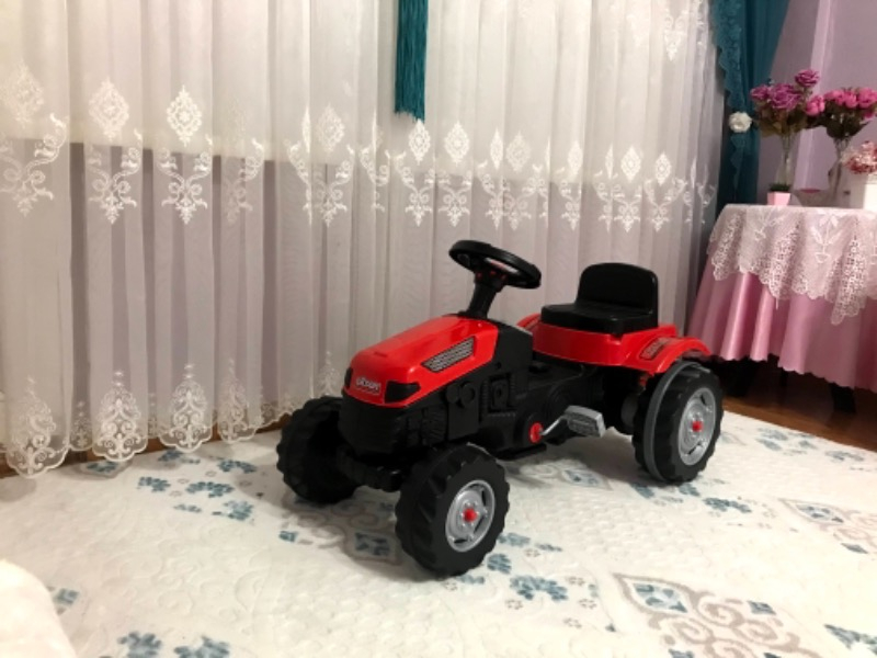 Pilsan Active Pedallı Traktör / Kırmızı