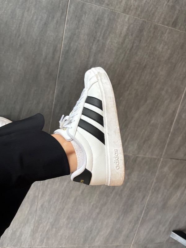 Adidas Sportswear JP8282 Streettalk