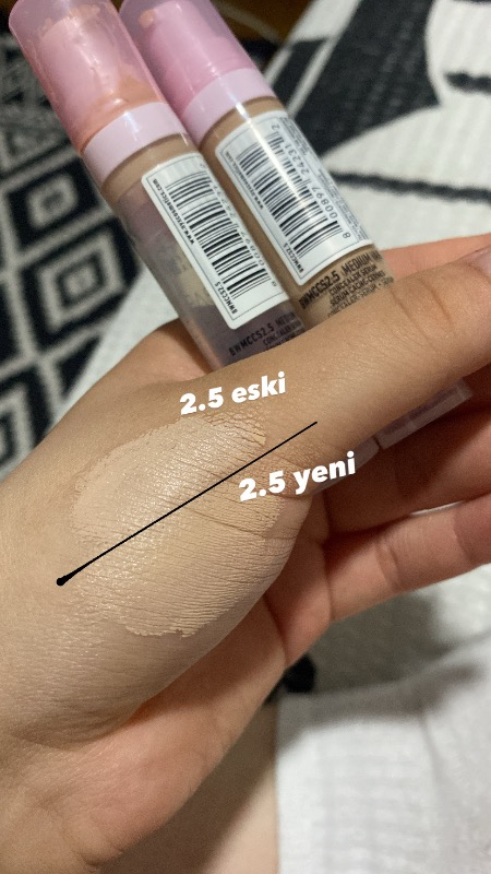 NYX Professional Makeup Bare With Me Kapatıcı Serum 2.5 Medium Vanilla Uzun Süre Kalıcı Vegan Formül