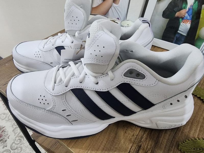 Adidas Sportswear EG2654 Strutter Shoes
