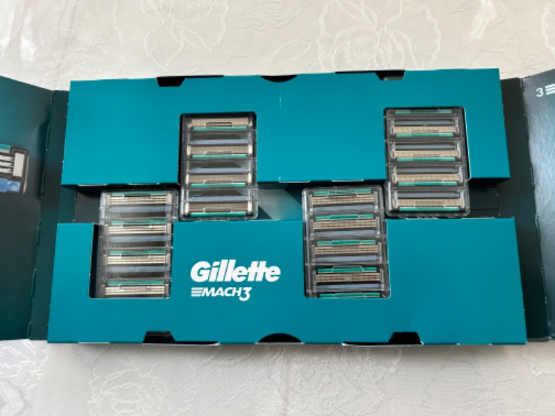 Gillette Mach3 18'li Yedek Tıraş Bıçağı Karton Paket