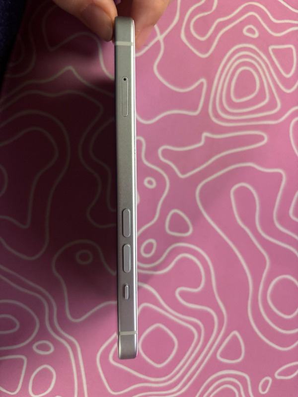 Yenilenmiş Apple iPhone 15 128 GB Mavi (12 Ay Garantili) - A Grade