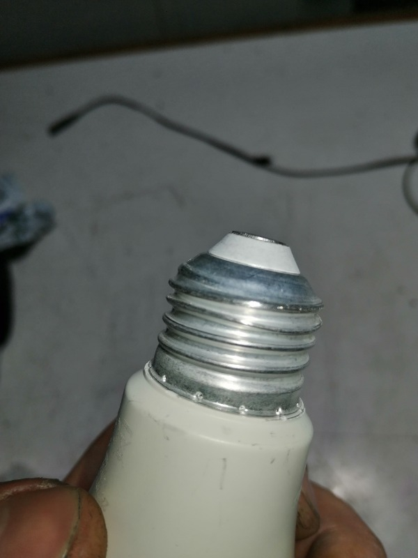 Osram Led Value 8.5W Sarı Işık E-27 Ampul 806 lm