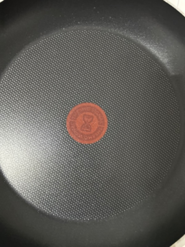 Tefal B55606 Titanyum 1X SimpleCook Tava 28 cm - 2100118537