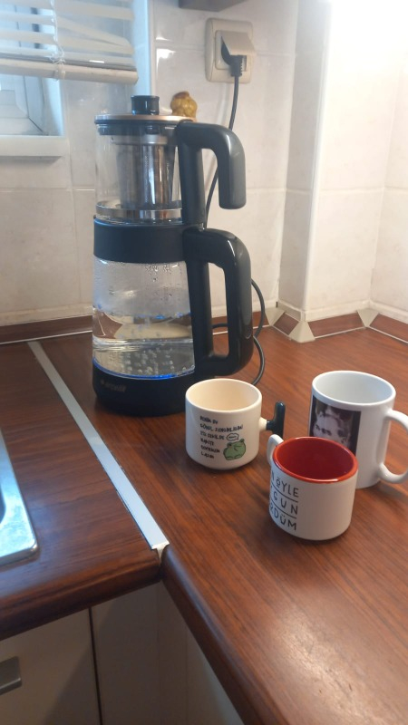 Arçelik CM 6964 S Resital 1900 W Cam Demlikli Çay Makinesi - Siyah