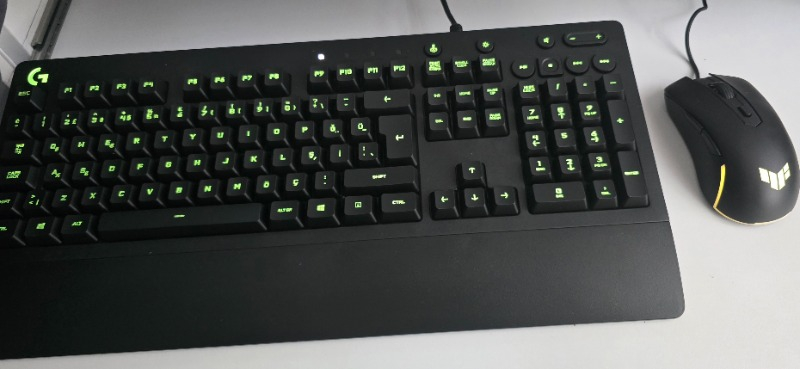 Logitech G213 Prodigy RGB Türkçe Gaming Klavye (920-008094)