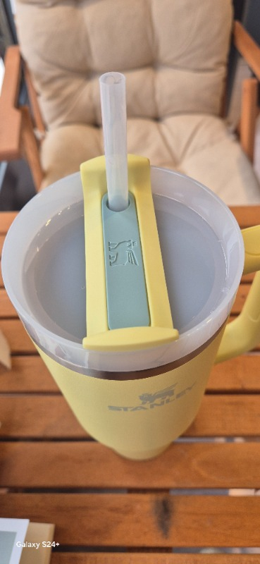 Stanley Quencher Pipetli Termos Bardak 1.18 Lt