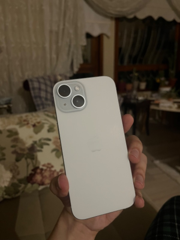 iPhone 15 256 GB