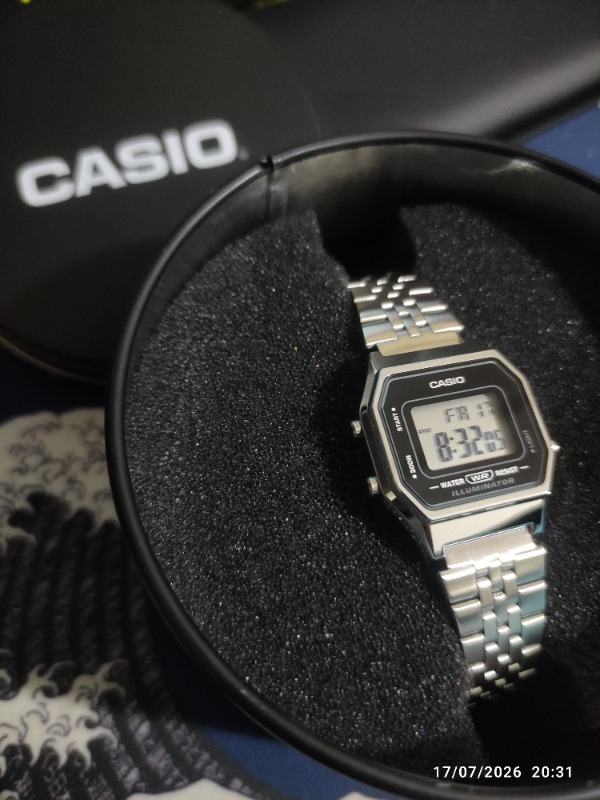 Casio LA680WA-1BDF Retro Kol Saati