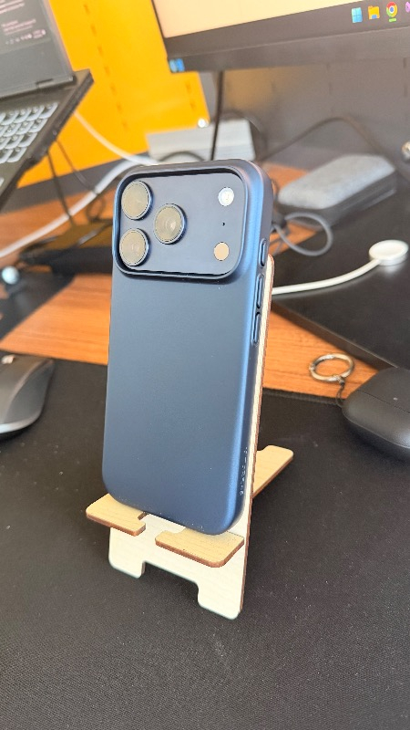 Torras Apple iPhone 17 Pro Slimfit Magsafe Kılıf - Lacivert