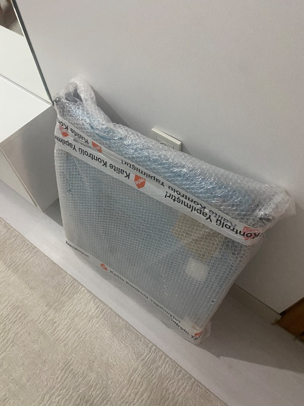 Koçtaş UO Çuraçao Şezlong Su Mavisi Polyester ve Metal Malzeme ile Taşınabilir Konforlu Tasarım