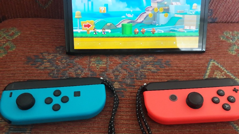 Nintendo Switch Oled Oyun Konsolu Kırmızı-Mavi - G