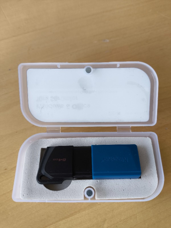 Microsoft Windows 11 & Office 2024 Pro Plus USB Kurulum + Orijinal Hediyeli Lisans - 2025/2026 Key ve Format Flash Bellek