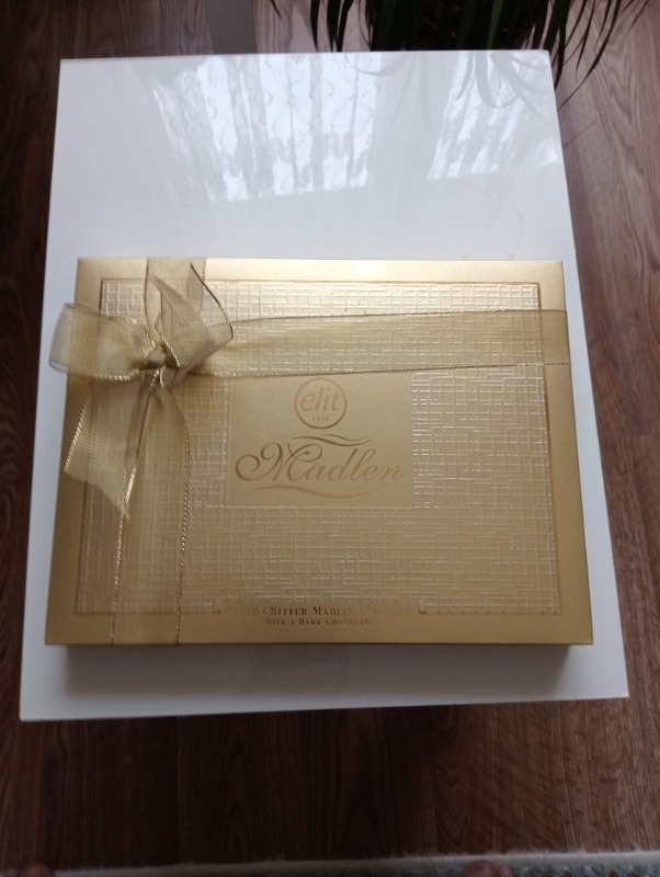 VIP Madlen Çikolata Altın Kutu 500g Glutensiz