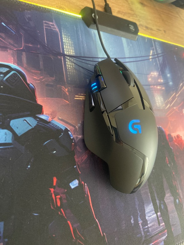 Logitech G402 Hyperion Fury 4.000 DPI Ultra Hızlı 500 IPS Oyuncu Mouse (910-004068)
