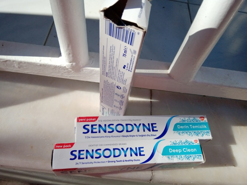 Sensodyne Onarım ve Koruma Diş Macunu 75 ml X 3 Adet