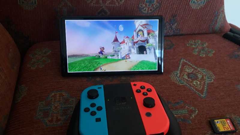 Nintendo Switch Oled Oyun Konsolu Kırmızı-Mavi - G