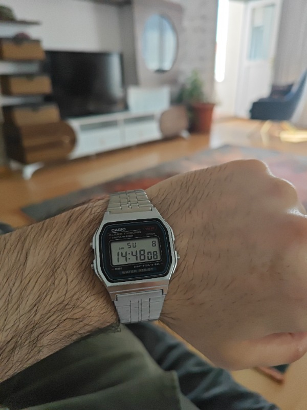 Casıo A159W-N1DF Retro Unisex Kol Saati