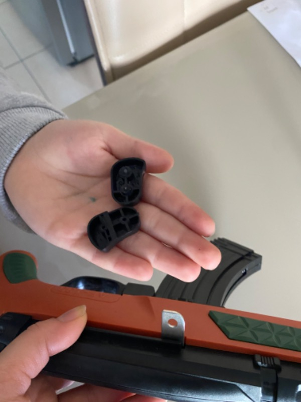 Kardelen Boncuk Atan AK47 Oyuncak 58 cm