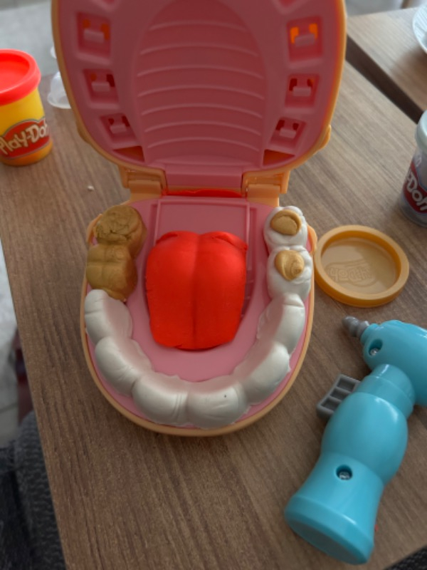 Play-Doh Dişçi Seti