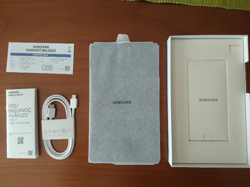 Samsung Galaxy Tab A9 Wi-Fi SM-X110 8gb 128GB 8.7" Tablet Graphite