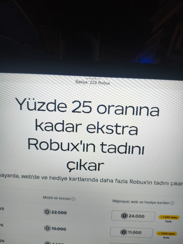Roblox 200 Robux 3 USD