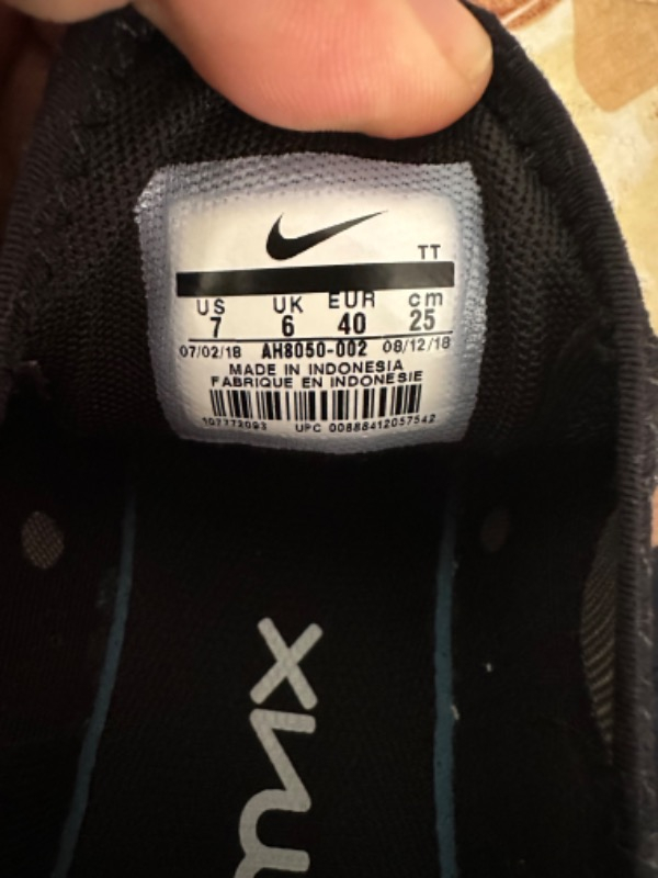 Nike Air Max 270 Unisex