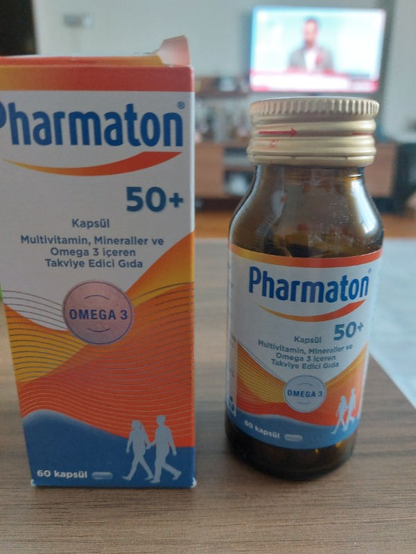 Pharmaton 50 Plus 60 Kapsül - Omega 3, Multivitamin ve Mineraller