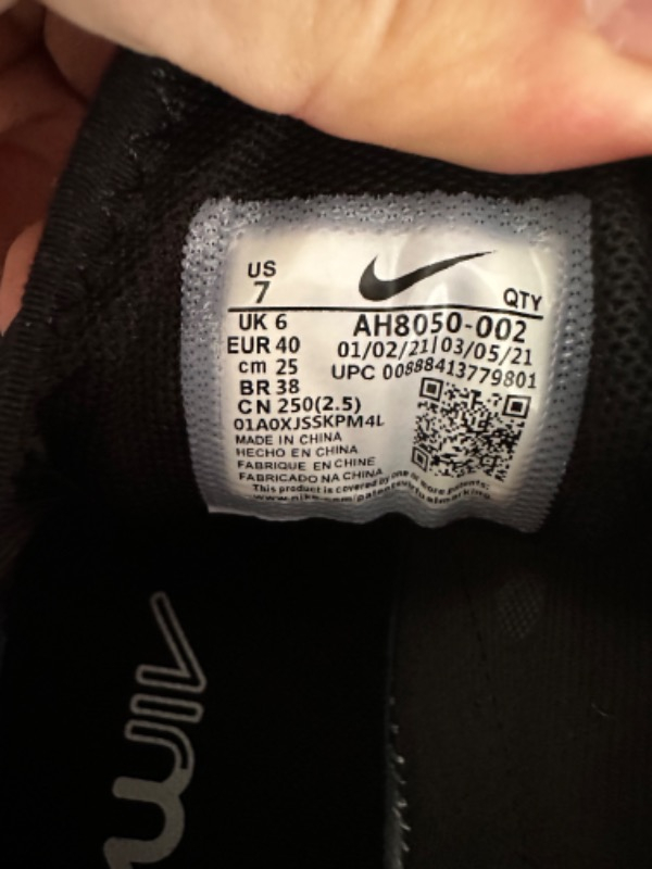 Nike Air Max 270 Unisex