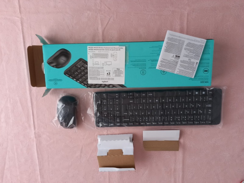 Logitech MK220 Kablosuz Klavye & Mouse Seti-Siyah