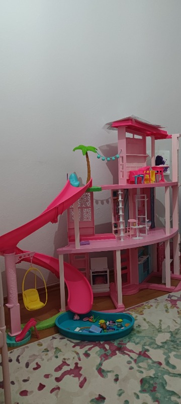 Barbie®'nin Yeni Rüya Evi™ HMX10