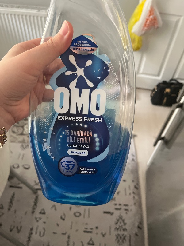 Omo Express Fresh Ultra Beyaz Sıvı Çamaşır Deterjanı 1480 ml x1