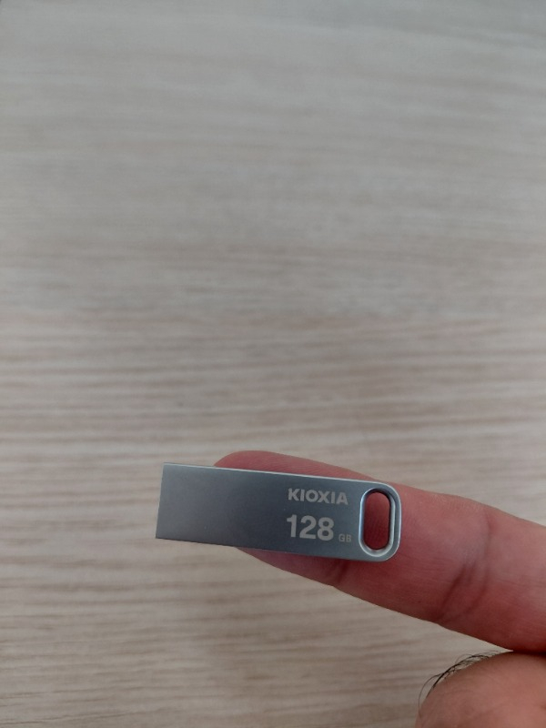 Kioxia 128GB U366 Metal Usb 3.2 Gen 1 Flash Bellek (LU366S128GG4)