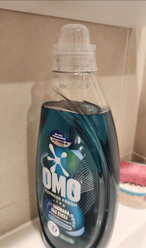 Omo Express Fresh Ultra Beyaz Sıvı Çamaşır Deterjanı 1480 ml x1