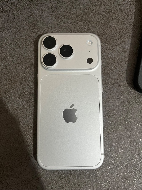 Apple iPhone 18 Pro 512 GB Gümüş