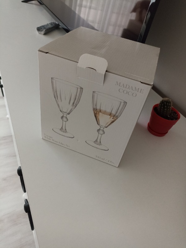 Madame Coco Voyage 4'lü Beyaz Şarap Kadehi Seti 245 ml