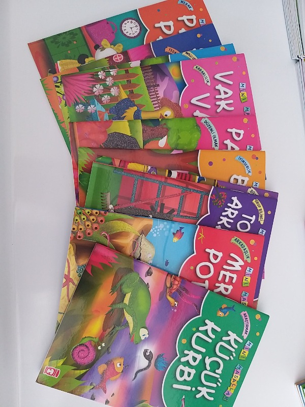 Mini Masallar Seti 1 (10 Kitap) - Müjgan Şeyhi